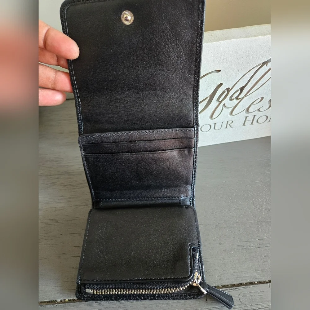 Marc Jacobs chic black